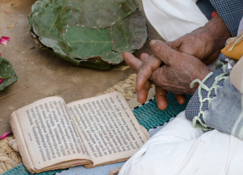 Si on le disait en sanskrit : le nom des postures